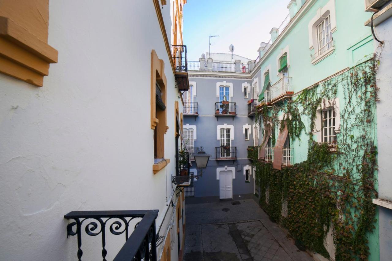Alohamundi Valvanera Seville Exterior photo